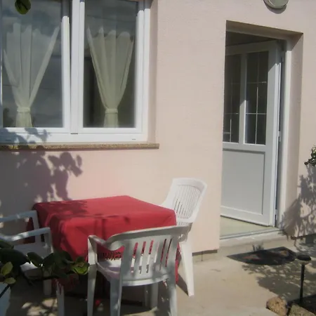 Apartments Jakovcev Betina  Exterior foto