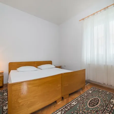 Apartments Jakovcev Betina  Exterior foto