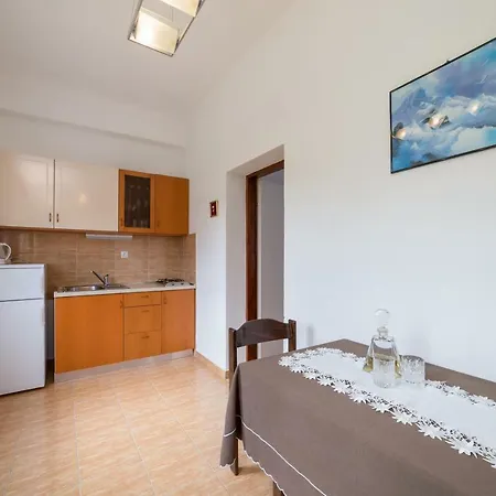 Apartments Jakovcev Betina  Exterior foto