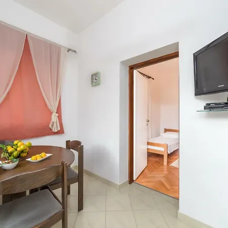 Apartments Jakovcev Betina  Exterior foto