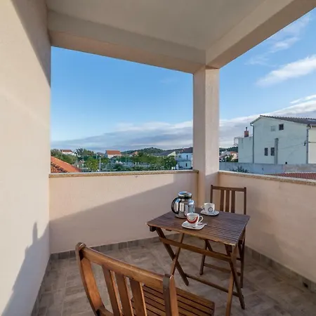 Apartments Jakovcev Betina  Exterior foto