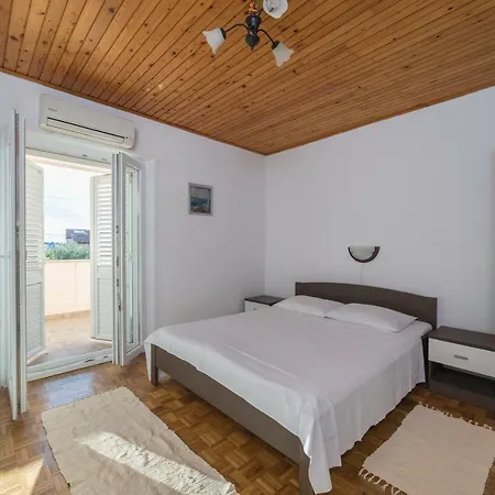 Apartments Jakovcev Betina  Exterior foto