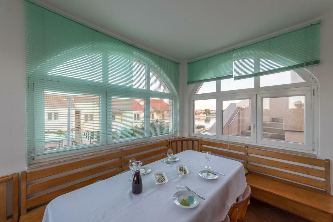 Jakovcev Apartment Betina (Sibenik-Knin)